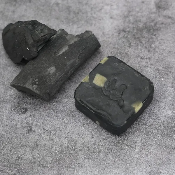 Pack_Of_5__Charcoal_Luxury_Handmade_Natural_Soap_(Charcoal)_|_Sulphate_&_Paraben_Free_|_Herbal_Bathing_Bar_Gift_Set_For_All_Skin_Types