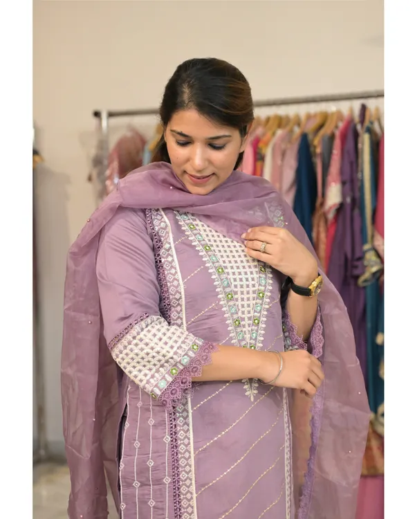 Levander_Elegant_Design_Fully_Stitched_Thread_Work_Cotton_Suit_For_Women