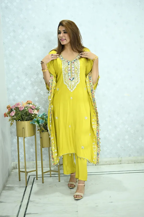 Yellow_Elegant_Design_Luxe_Living_Kaftan_Cotton_Co-Ord_Set_For_Women