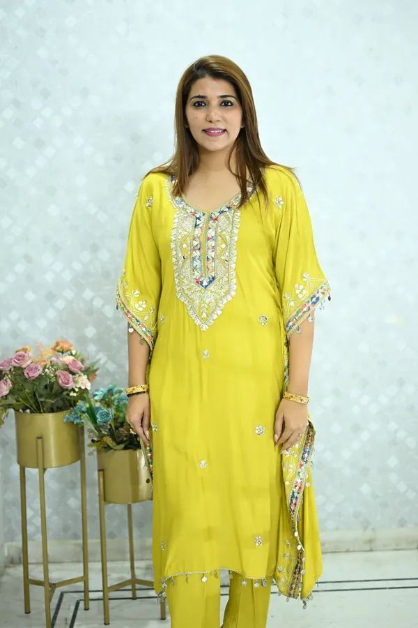 Yellow_Elegant_Design_Luxe_Living_Kaftan_Cotton_Co-Ord_Set_For_Women