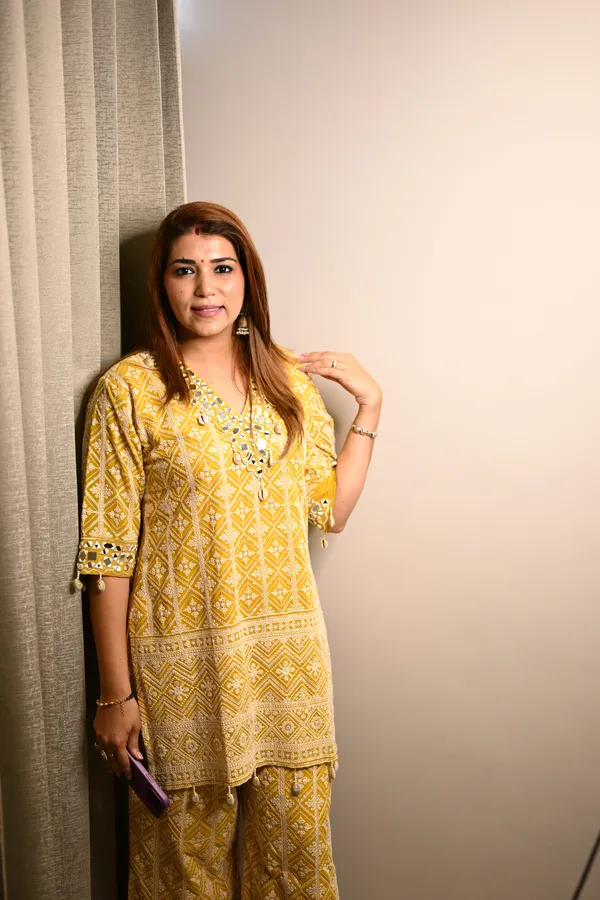 Yellow_Elegant_Design_Cotton_Lucknowi_Co-Ord_Set_For_Women