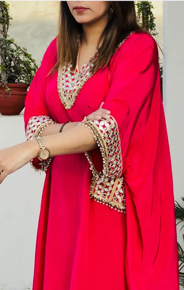 Pink_Elegant_Design_Custom_Cotton_Kaftan_For_Women
