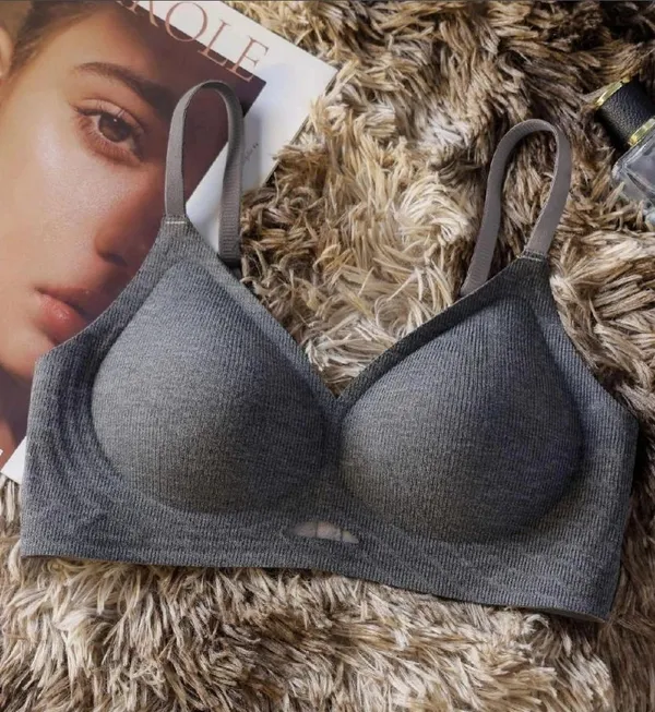 Dark_Grey_Nylon,_Polyester,_Cotton_Wirefree_Regular_Full_Coverage_Sports_Bra_For_Women