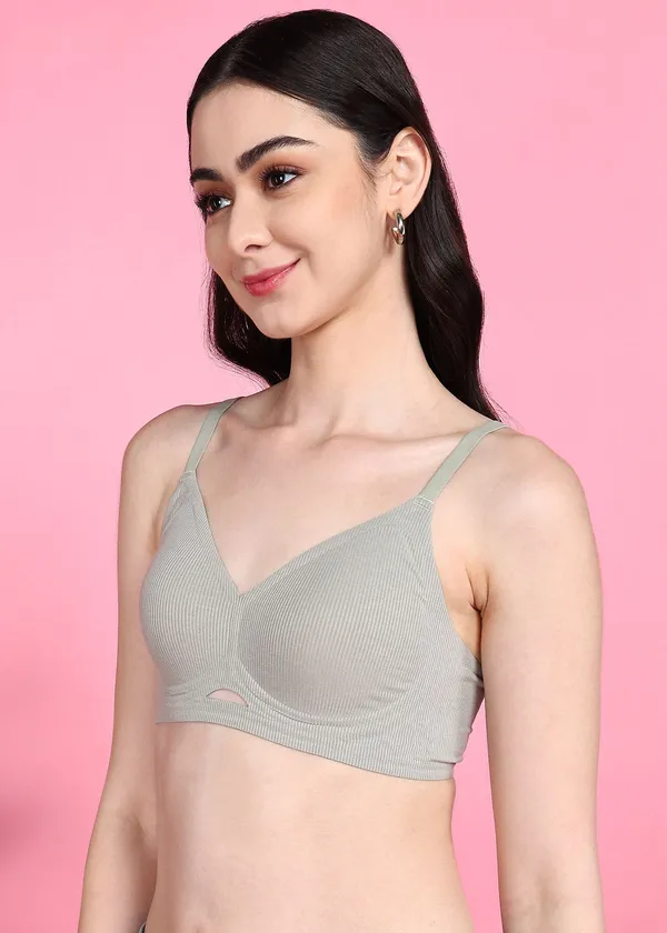 Dull_Green_Nylon,_Polyester,_Cotton_Wirefree_Regular_Full_Coverage_Sports_Bra_For_Women