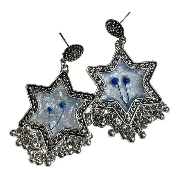 Silver_&_Blue_Handmade_Resin_Jhumka_Star_With_Baby_Breath_Jhumki_Earring