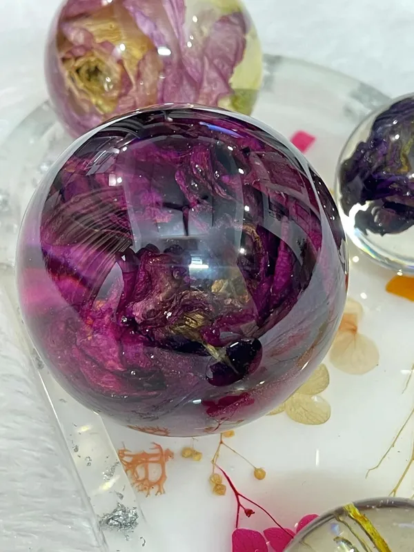 Pink_Resin_Rose_Paperweight_Sphere
