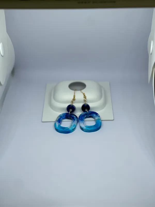 Blue_Resin_Drop_Circle_Earrings