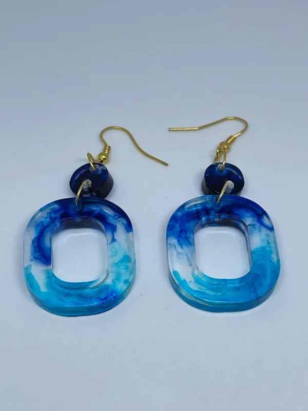 Blue_Resin_Drop_Circle_Earrings