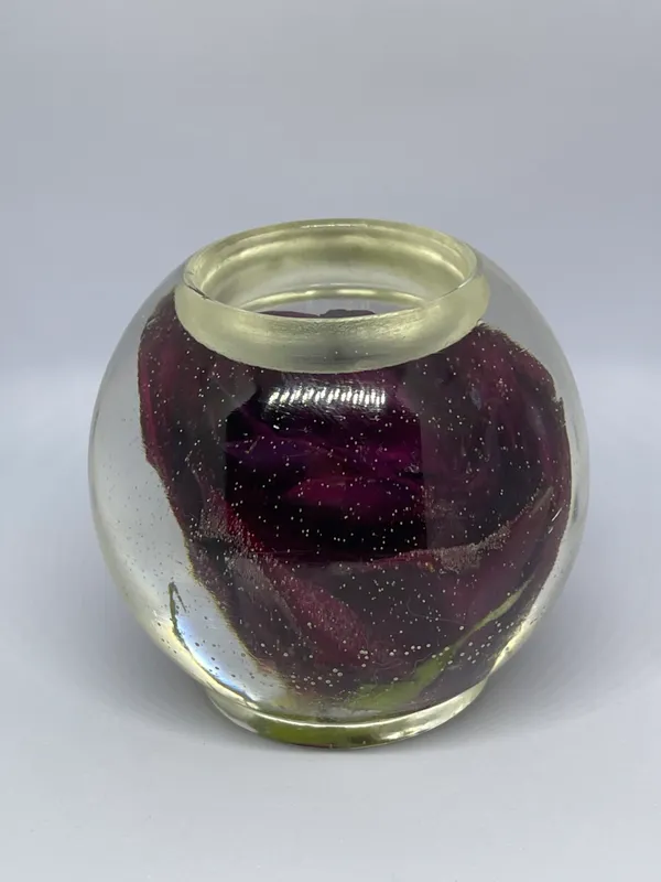 Red_Resin_T-Light_Holder_With_Real_Rose_64_MM