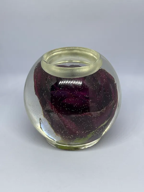 Red_Resin_T-Light_Holder_With_Real_Rose_64_MM