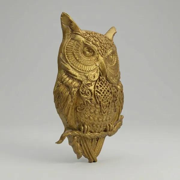 Gold_Resin_Owl_Sculpture_Paperweight
