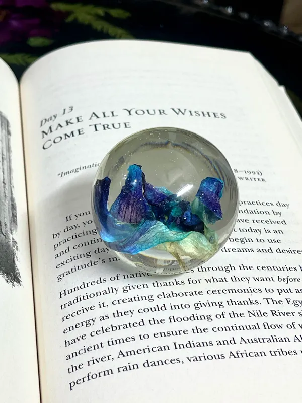 Blue_Premium_Orchid_Paperweight