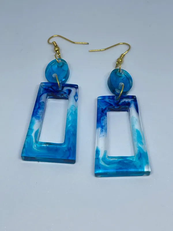 Blue_Resin_Drop_Square_Earrings