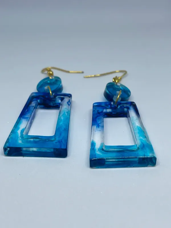 Blue_Resin_Drop_Square_Earrings