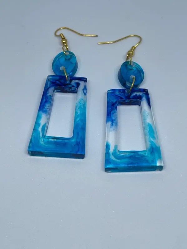 Blue_Resin_Drop_Square_Earrings