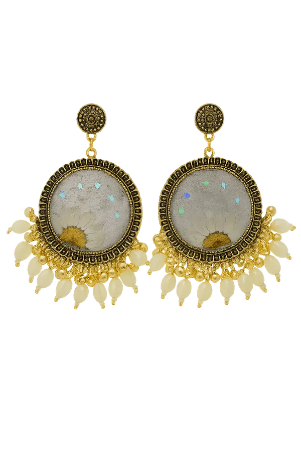 Pearl_White_Daisy_Earring