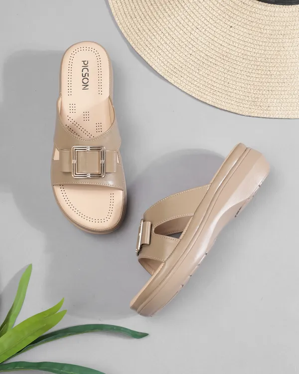 PICSON_Comfortable_Slide_Sandal_|_Gold_Buckle_Detail_with_Extra_Soft_Cushioning