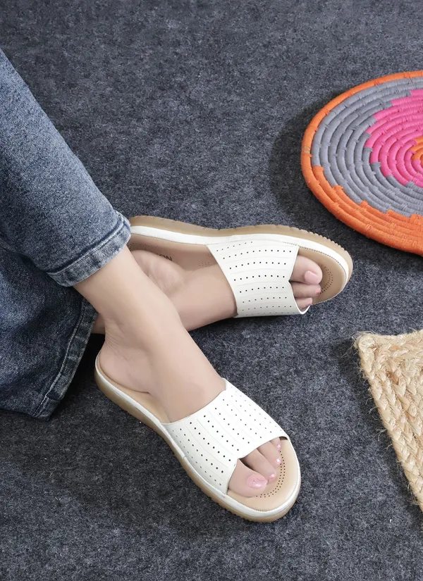 White_Synthetic_Leather_Premium_Slide_Sandal_For_Women