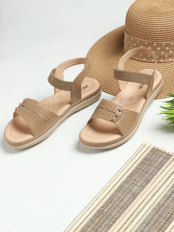 Beige_Synthetic_Leather_Premium_Sandal_For_Women