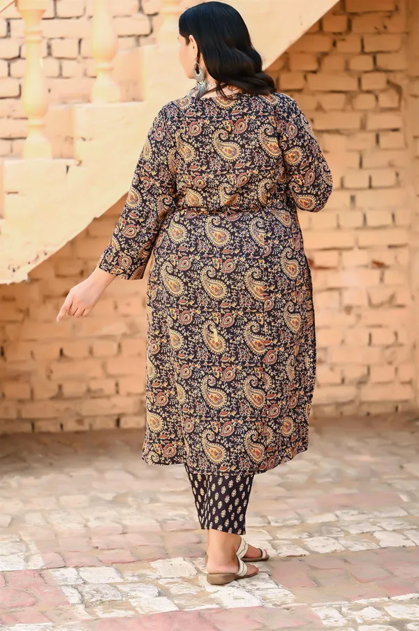 Blue_Cotton_Premium_&_Elegant_Kurta_&_Pant_Set_For_Women