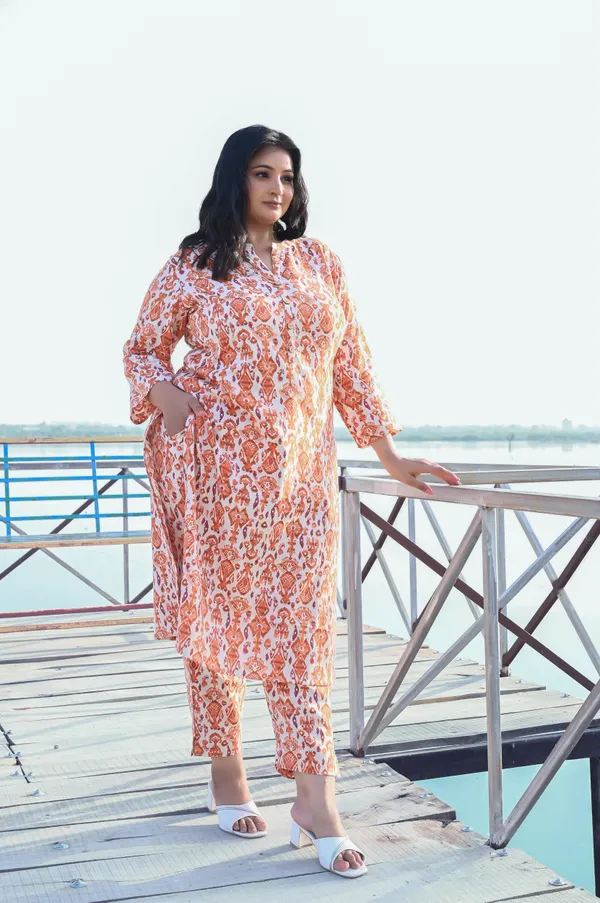 Off_White_Cotton_Premium_&_Elegant_Kurta_&_Pant_Set_For_Women