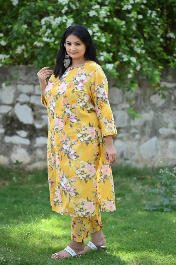 Yellow_Cotton_Premium_&_Elegant_Kurta_&_Pant_Set_For_Women
