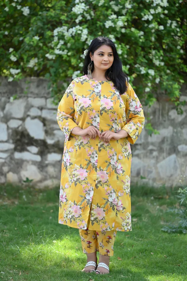 Yellow_Cotton_Premium_&_Elegant_Kurta_&_Pant_Set_For_Women