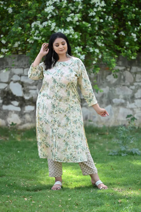 Peach_Cotton_Premium_&_Elegant_Kurta_&_Pant_Set_For_Women