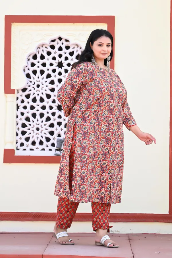 Maroon_Cotton_Premium_&_Elegant_Kurta_&_Pant_Set_For_Women