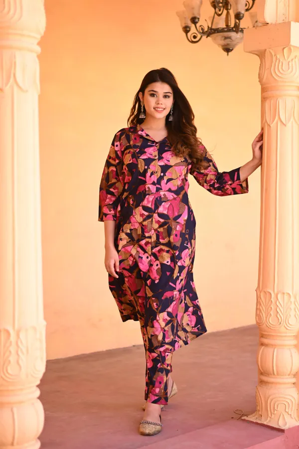 Navy_Blue_Cotton_Premium_&_Elegant_Kurta_&_Pant_Set_For_Women