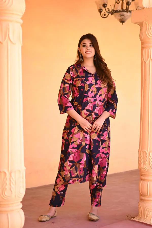 Navy_Blue_Cotton_Premium_&_Elegant_Kurta_&_Pant_Set_For_Women