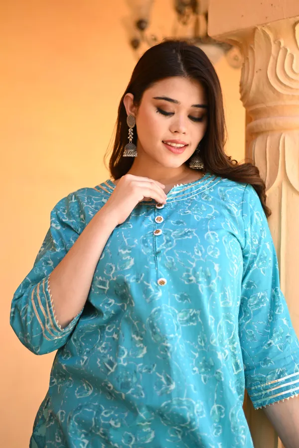Ferozi_Cotton_Premium_&_Elegant_Kurta_&_Pant_Set_For_Women