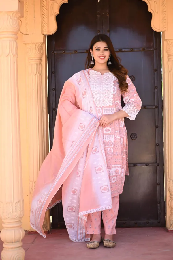 Peach_Cotton_Premium_&_Elegant_Kurta_&_Pant_Set_For_Women