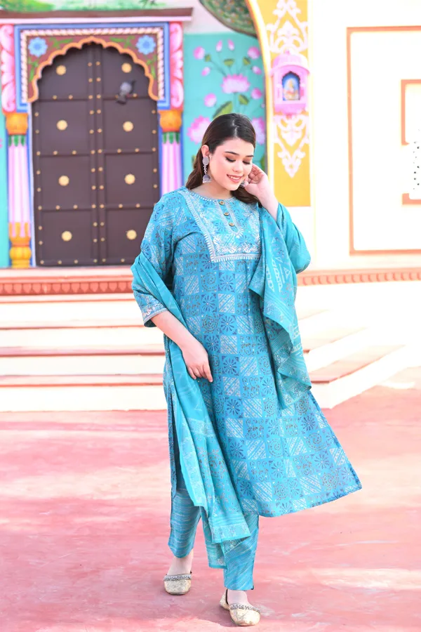 Ferozi_Muslin_Premium_&_Elegant_Kurta_&_Pant_Set_For_Women