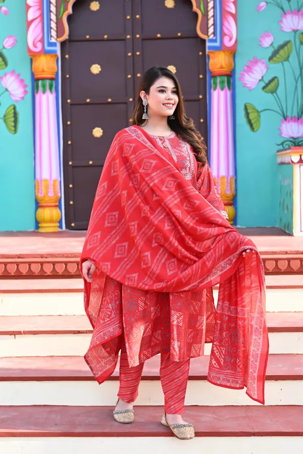 Red_Muslin_Premium_&_Elegant_Kurta_&_Pant_Set_For_Women