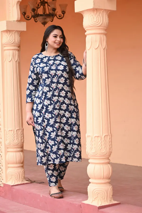 Navy_Blue_Cotton_Premium_&_Elegant_Kurta_For_Women