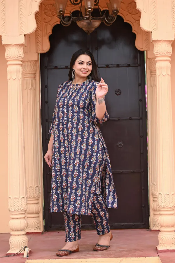 Blue_Katha_Cotton_Premium_&_Elegant_Kurta_&_Pant_Set_For_Women