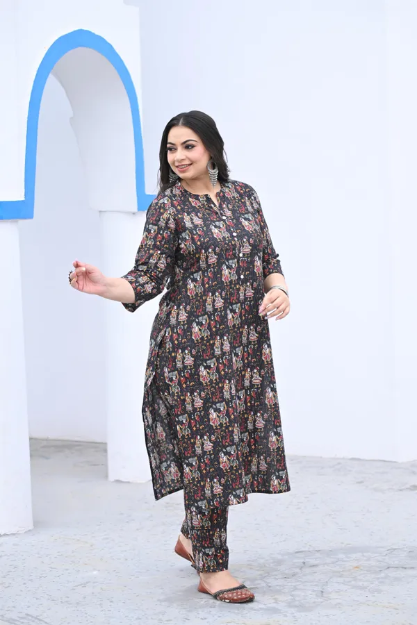 Black_Katha_Cotton_Premium_&_Elegant_Kurta_&_Pant_Set_For_Women