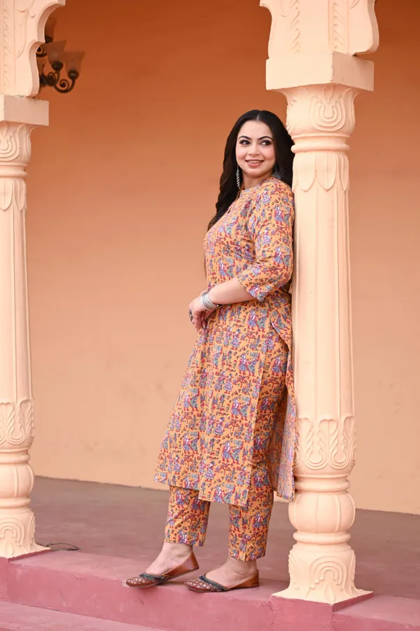 Yellow_Katha_Cotton_Premium_&_Elegant_Kurta_&_Pant_Set_For_Women