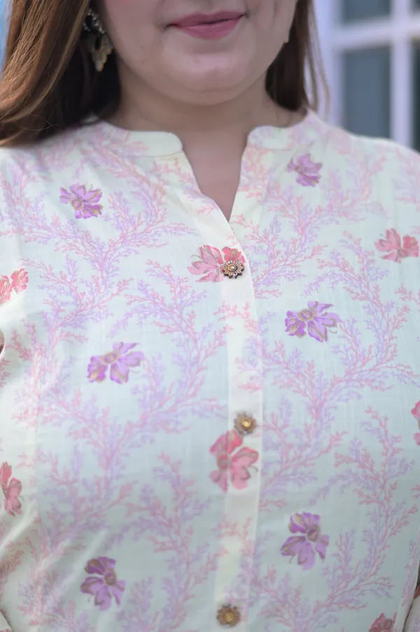 Pastel_Pink_Rayon_Premium_&_Elegant_Kurta_For_Women