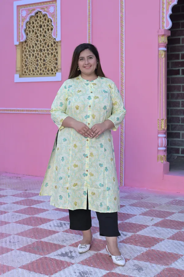 Lemon_Rayon_Premium_&_Elegant_Kurta_For_Women