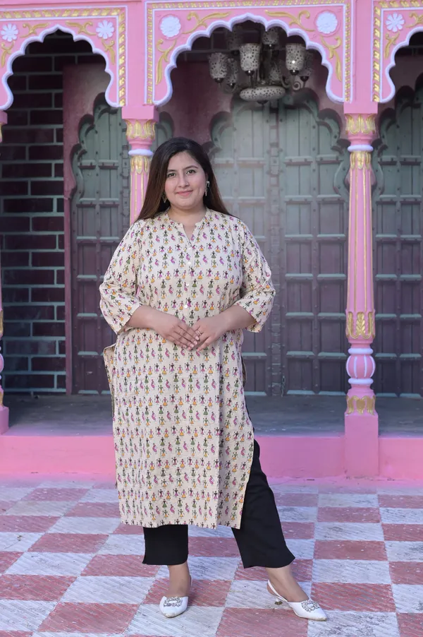 Cream_Cotton_Premium_&_Elegant_Kurta_For_Women