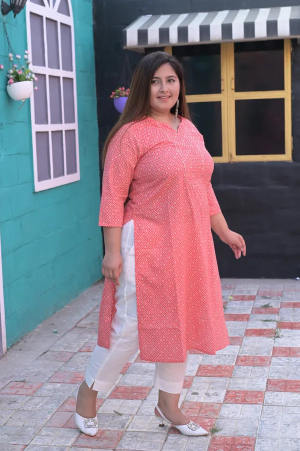 Gajari_Cotton_Premium_&_Elegant_Kurta_For_Women