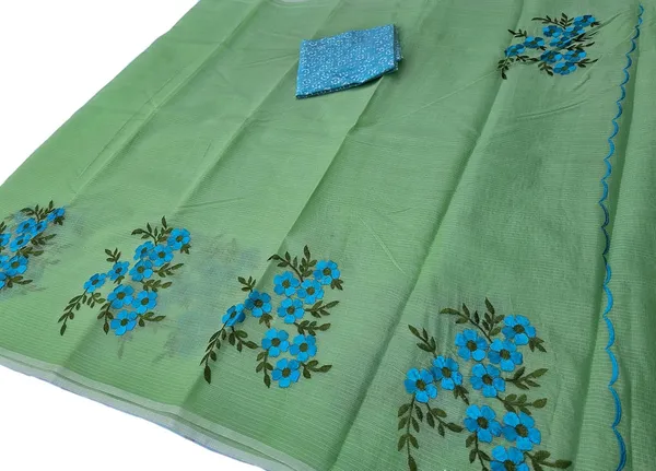 Women's_Kota_Doria_Cotton_Saree_With_Floral_Embroidery_Designe_with_Extra_Contrast_Blouse_(M.I.R.Z.A.)_1TSES9f