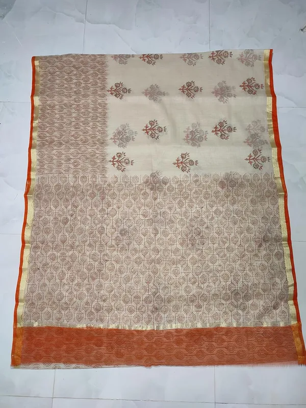 Women's_Kota_Doria_Block_Printed_Saree_with_Self_Blouse