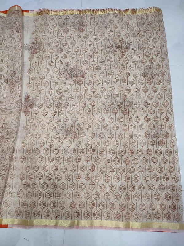 Women's_Kota_Doria_Block_Printed_Saree_with_Self_Blouse