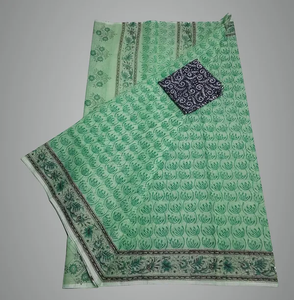 Women's_Kota_Doria_Cottonb_Block_Printed_Saree_With_Un-Stitched_self_Blouse_Piece_beige