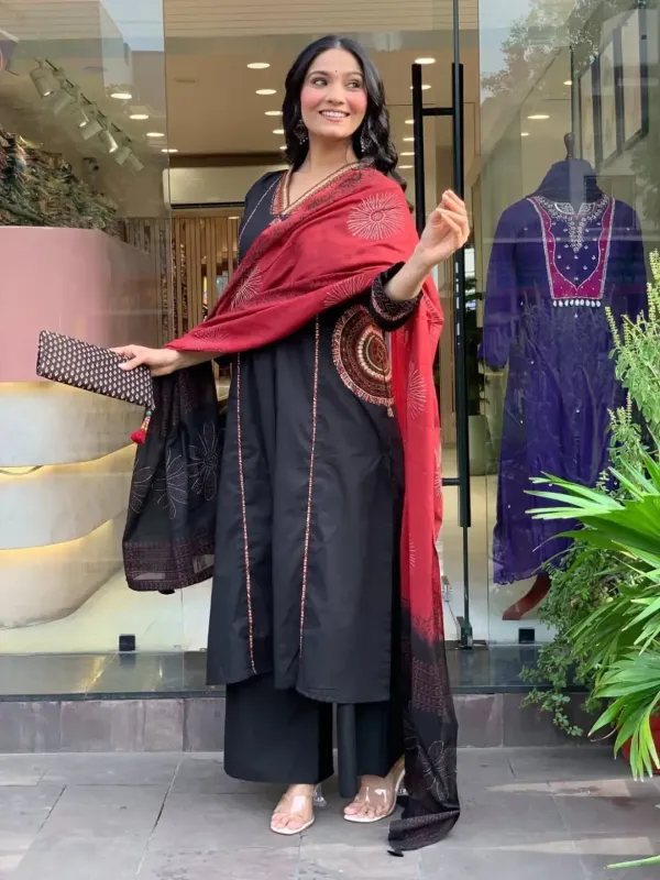 Rajasthani_Ethnic_Black_Kurta_Set