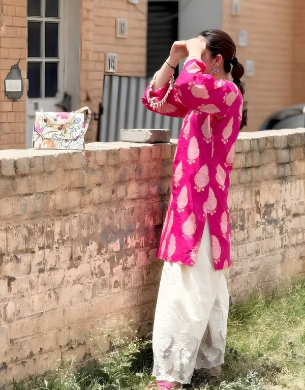 Patakha_Guddi_Farshi_Salwar_Set