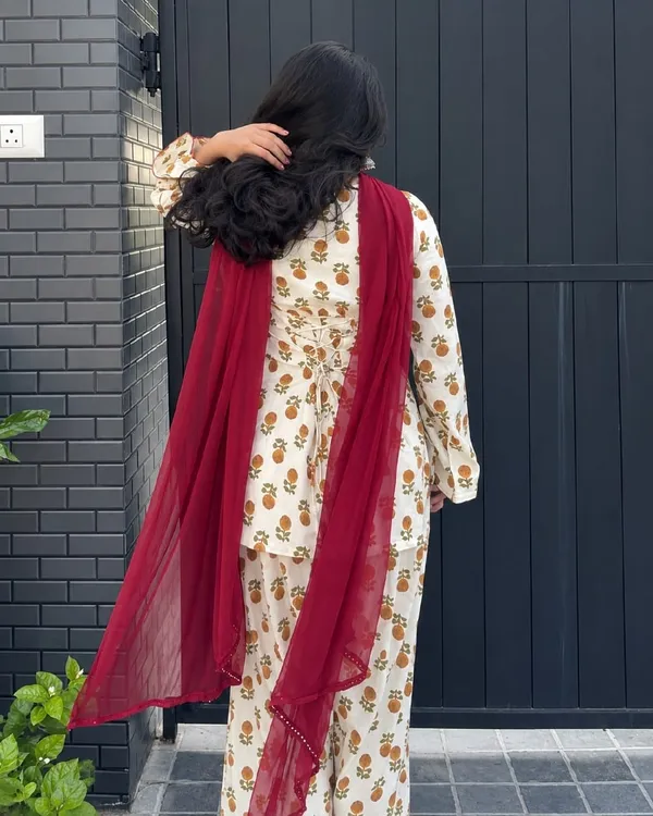 Whimsy_Sunflower_Farshi_Set